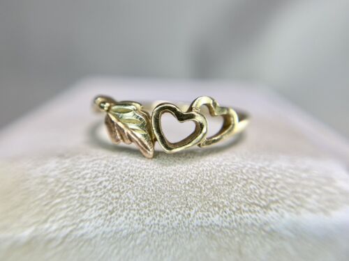 Vintage 10k Yellow Black Hills Gold Designer Double Heart Small Cocktail Ring