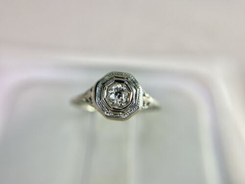 Vintage Art Deco 18k White Gold Old European Diamond Filigree Engagement Ring