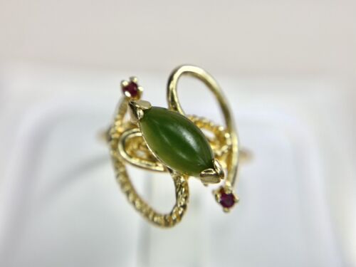 Vintage 10k Yellow Gold Marquise Green Jade Round Red Ruby Cocktail Ring