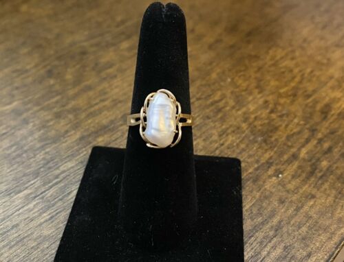 Vintage 14k Yellow Gold Cultured Biwa White Pearl Solitaire Ring