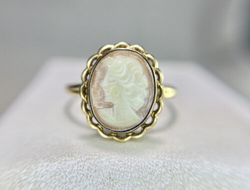 Vintage Art Deco 14k Yellow Gold Lady Cameo Silhouette Small Cocktail Ring