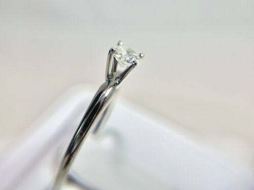 14k White Gold Natural Round Brilliant Diamond Solitaire Engagement Ring 1/3 TCW