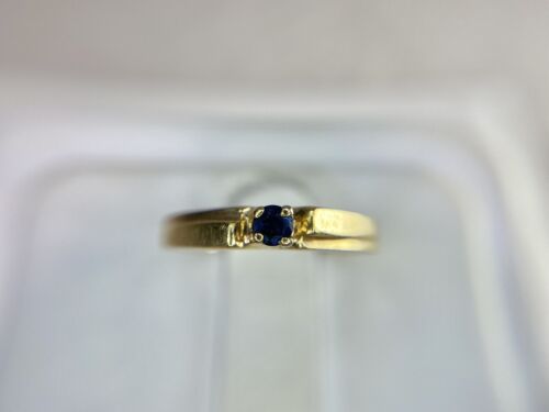 Vintage 10k Yellow Gold Natural Round Blue Sapphire Small Solitaire Ring