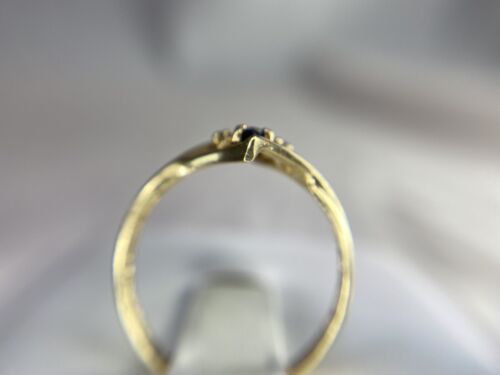 Vintage 14k Yellow Gold Natural Marquise Shape Blue Sapphire Round Diamond Ring