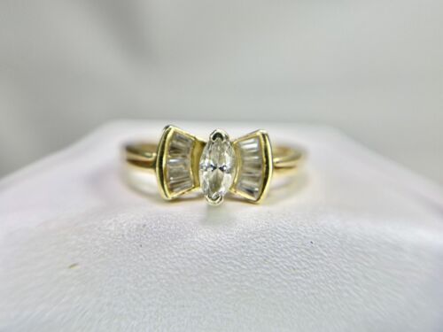 Vintage 18k Yellow Gold Natural Marquise Baguette Diamond Small Engagement Ring