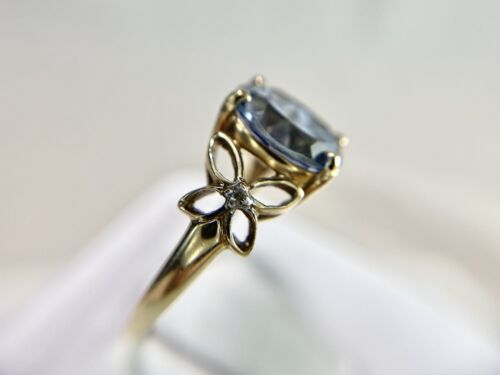 Vintage 10k Yellow Gold Synthetic Oval Blue Stone Round Diamond Cocktail Ring