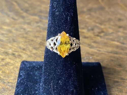 Vintage 14k Yellow Gold Synthetic Marquise Shape Yellow Sapphire Solitaire Ring