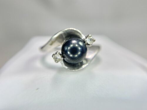 Vintage 10k White Gold Cultured Black Tahitian Pearl Round Diamond Bypass Ring