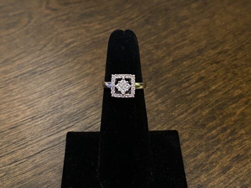 Vintage 14k White Gold Natural Princess Cut Round Diamond Cluster Cocktail Ring