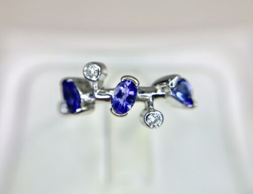 14k White Gold Natural Purple Tanzanite Round Diamond Bezel Set Ring