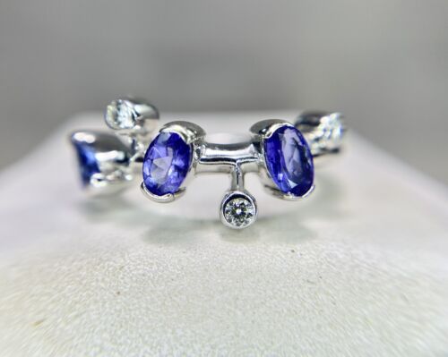 14k White Gold Natural Purple Tanzanite Round Diamond Bezel Set Ring