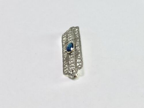 Vintage Art Deco 14k White Gold Oval Shape Natural Sapphire Thin Filigree Pin