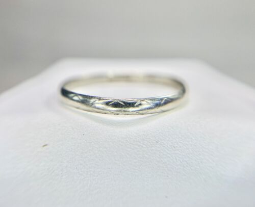 Vintage Art Deco Designer 10k White Gold Classic Thin Wedding Band Ring