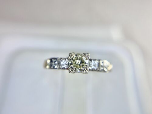 Vintage 14k Yellow Gold Round Natural Diamond Small Classic Engagement Ring