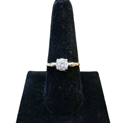 Vintage Yellow Gold Natural Round Brilliant Diamond Engagement Ring