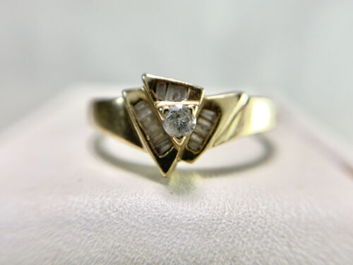 Vintage 10k Yellow Gold Natural Round Baguette Cut Diamond Retro Cocktail Ring