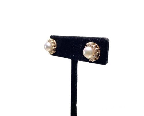 Vintage 14k Yellow Gold White Round Pearl Halo Natural Diamond Stud Earrings