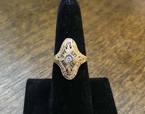 Vintage Art Deco 14k Yellow Gold Round Diamond Filigree Shield Ring