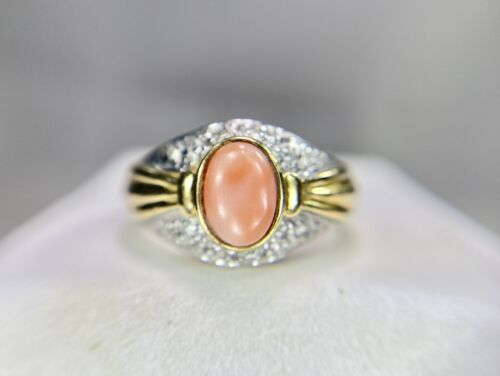 Vintage 18k Yellow Gold Bezel Set Oval Pink Coral Round Diamond Ring