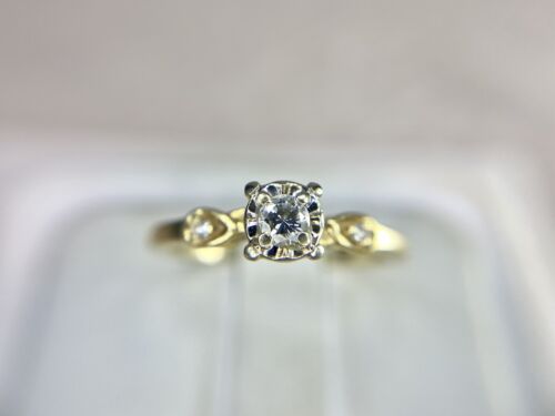 Vintage 14k Yellow Gold Natural Round Diamond Small Engagement Ring 1/5 ct