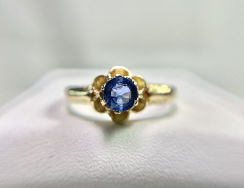 Art Deco 14k Yellow Gold Natural Round Blue Sapphire Flower Solitaire Ring