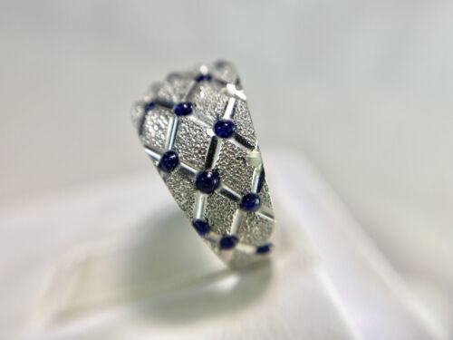 Vintage 14k White Gold Designer Small Round Blue Sapphire Dome Cocktail Ring