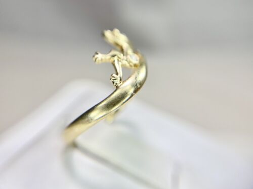 Vintage 14k Yellow Gold Designer Round Brilliant Natural Diamond Frog Ring