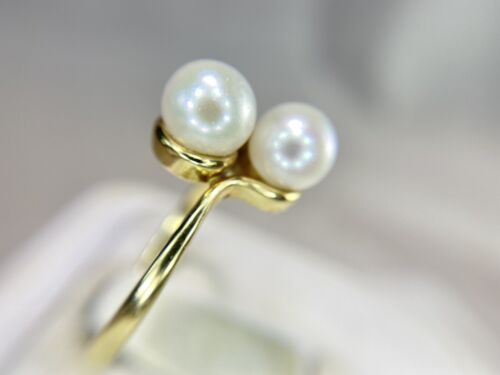 Vintage 14k Yellow Gold Round Diamond White Cultured Double Pearl Cocktail Ring