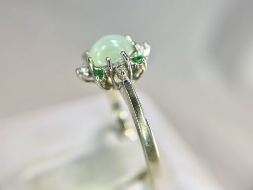 Vintage 14k White Gold Oval Light Green Jade Round Diamond Ballerina Ring