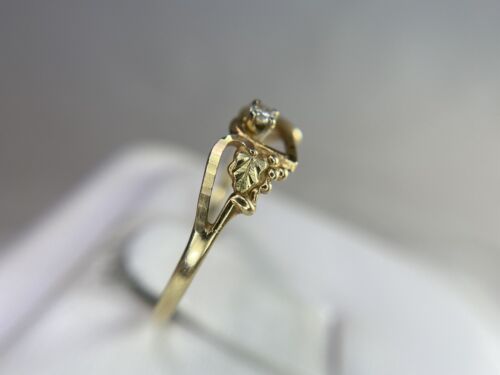 Vintage 10k Yellow Gold Black Hills Gold Diamond Grape Leaf Heart Ring