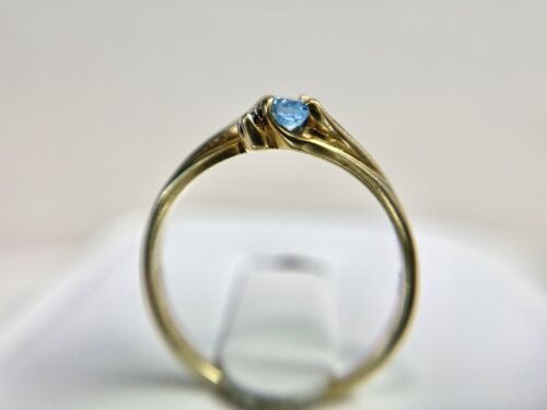 Vintage Estate 10k Yellow Gold Oval Shape Blue Topaz Small Round Diamond Ring