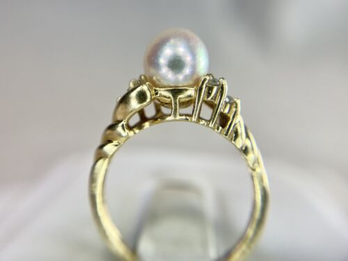 Vintage 10k Yellow Gold Round White Cultured Pearl Natural Diamond Ring