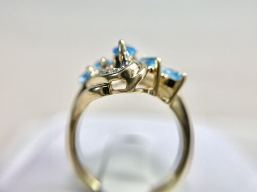 Vintage 10k Yellow Gold Marquise Cut Blue Topaz Round Diamond Cocktail Ring