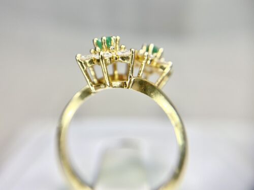 Vintage 14k Yellow Gold Natural Round Diamond Green Emerald Double Flower Ring