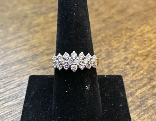 Vintage 10k Yellow Gold Signed Natural Round Brilliant Diamond Cluster Ring