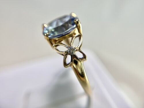 Vintage 10k Yellow Gold Synthetic Oval Blue Stone Round Diamond Cocktail Ring