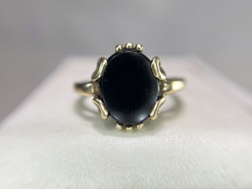 Vintage Antique 10k Yellow Gold Oval Shape Black Onyx Shield Cocktail Ring