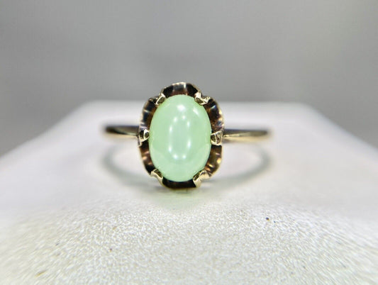 Vintage Art Deco 10k Rose Gold Oval Shape Green Jade Solitaire Ring