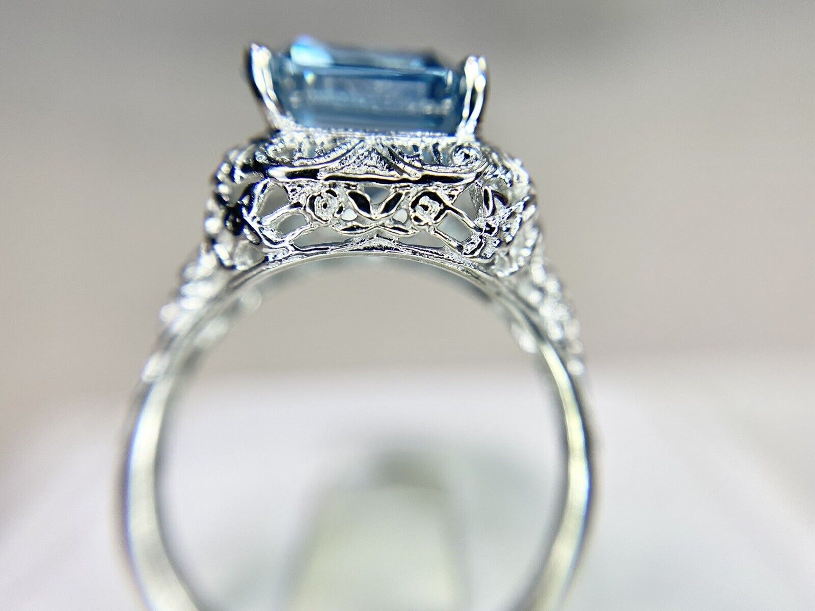 Vintage Art Deco 14k White Gold Emerald Cut Aquamarine Filigree Cocktail Ring