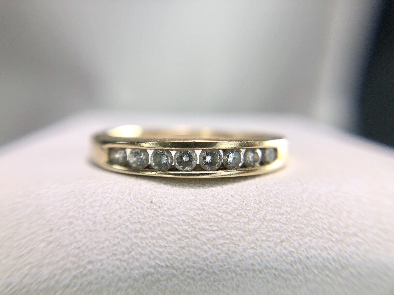 14k Yellow Gold Round Brilliant Natural Diamond Small Wedding Band Ring 1/4 ct