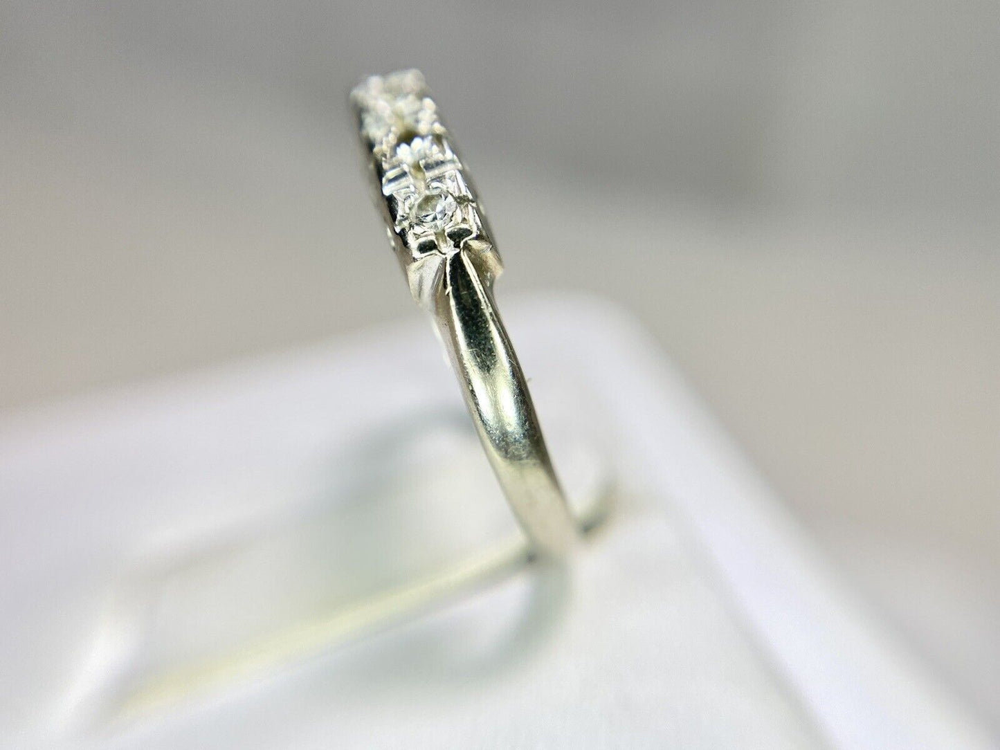 Vintage 14k White Gold Natural Round Single Cut Diamond Wedding Band Ring