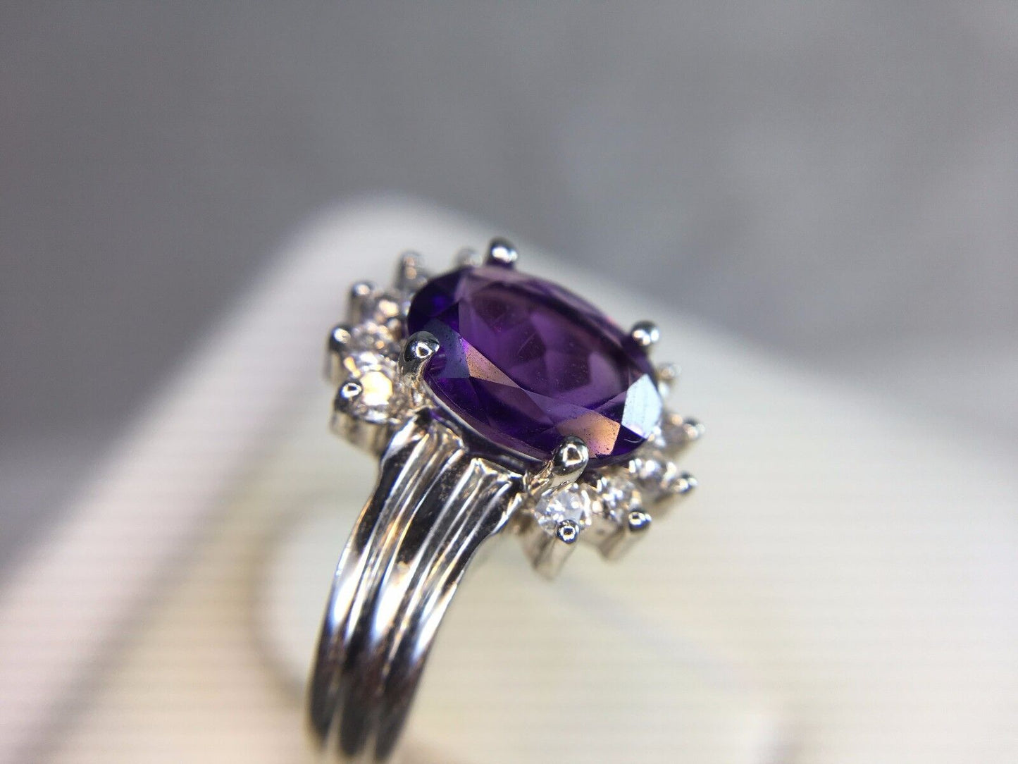 Estate 14k White Gold Oval Purple Amethyst Round Brilliant Diamond Ring