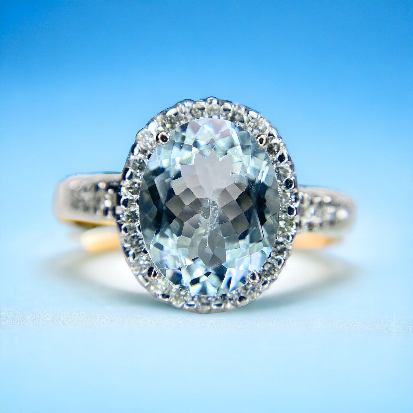 Vintage 14k White Gold Oval Blue Aquamarine Round Diamond Halo Ring