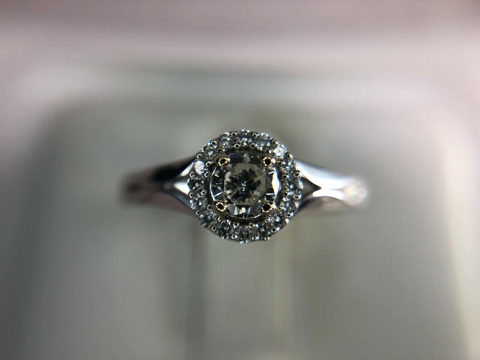 Estate 14k White Gold Round Brilliant Diamond Halo Style Engagement Ring 1/3 ct