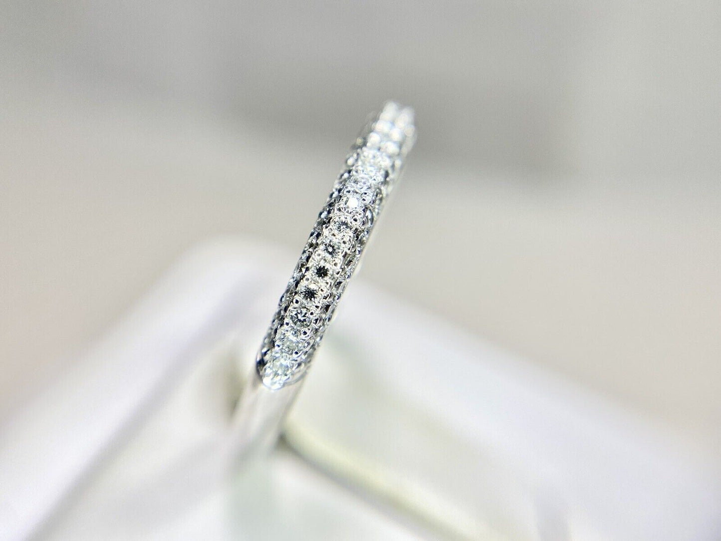 14k White Gold Natural Round Diamond Pave Set Wedding Band Ring