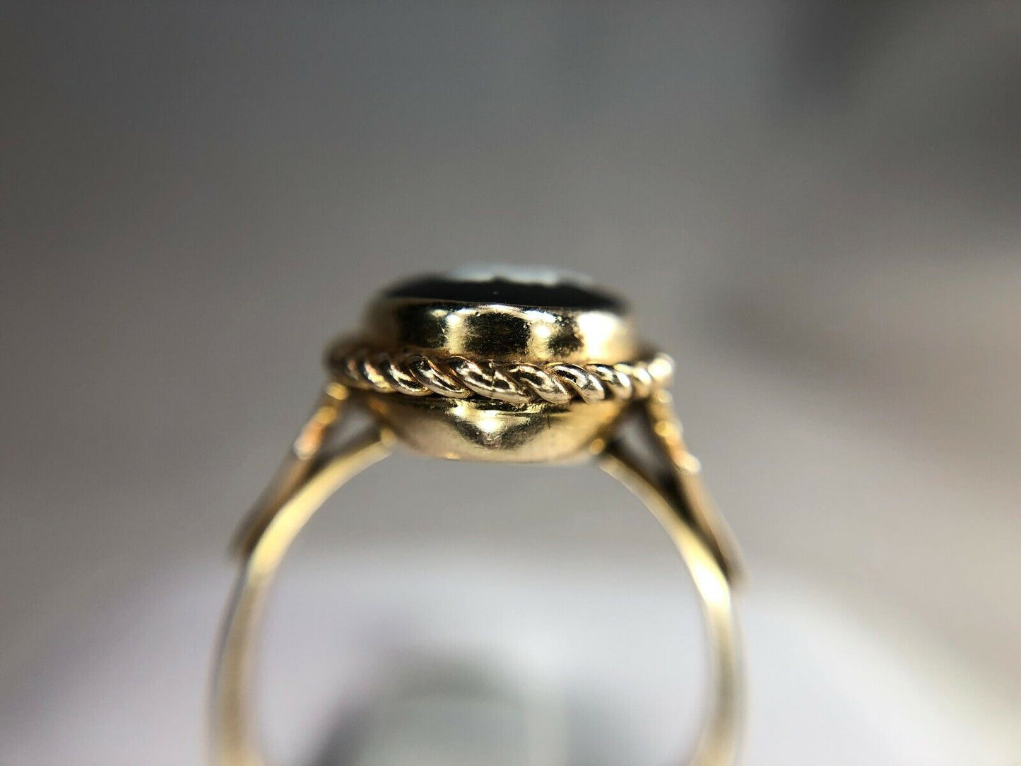 Vintage Retro 14k Yellow Gold Black Greek Cameo Cocktail Ring