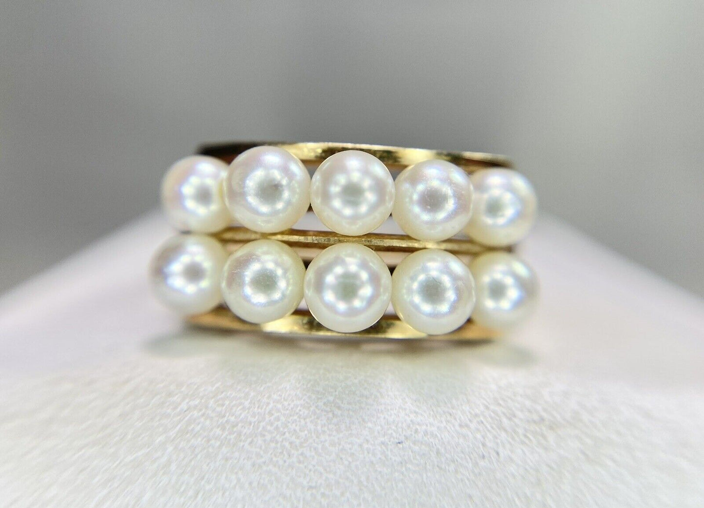 Vintage 14k Yellow Gold Signed Round White Pearl Cocktail Ring