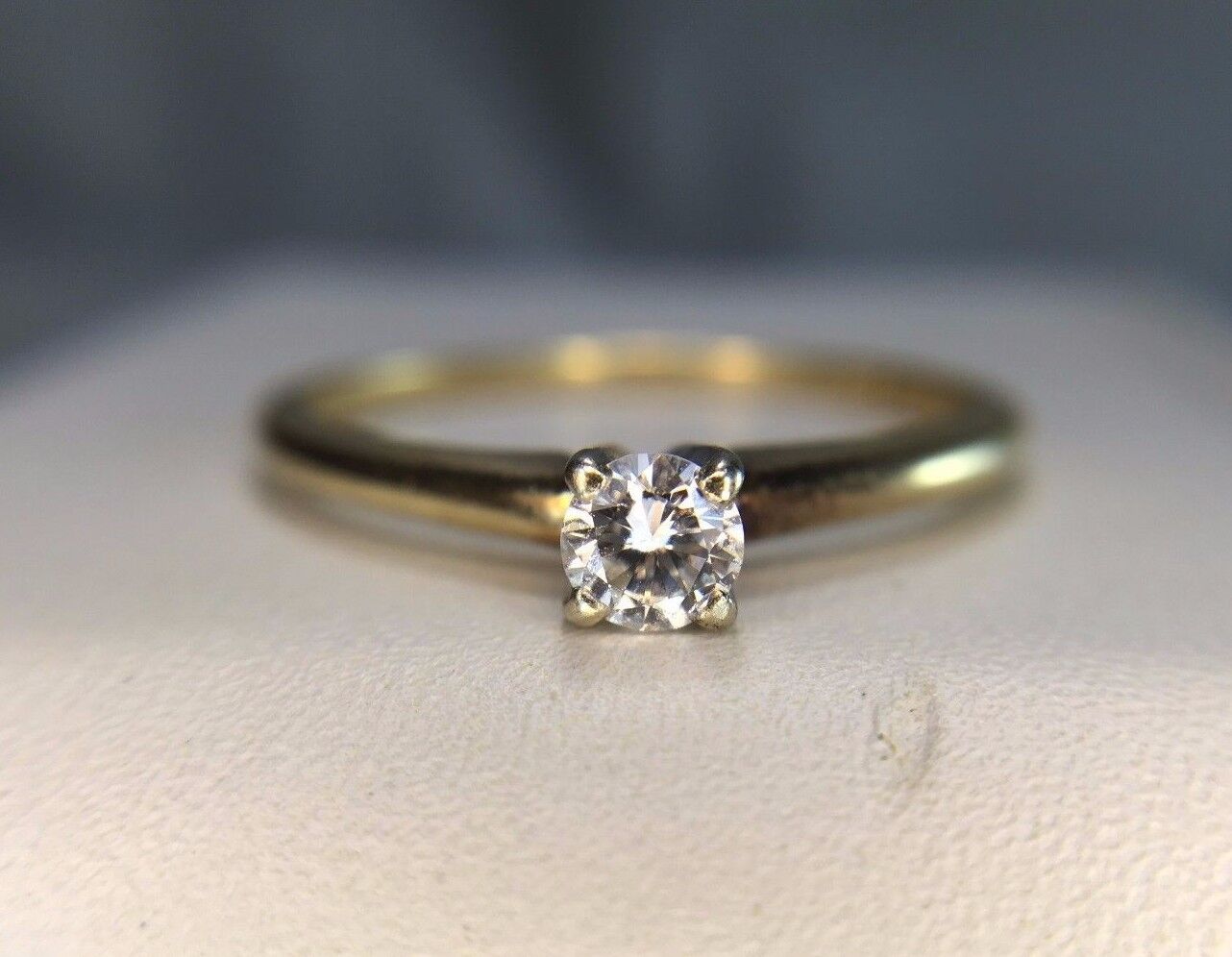 Estate 14k Yellow Gold Round Brilliant Diamond Solitaire Small Size Ring