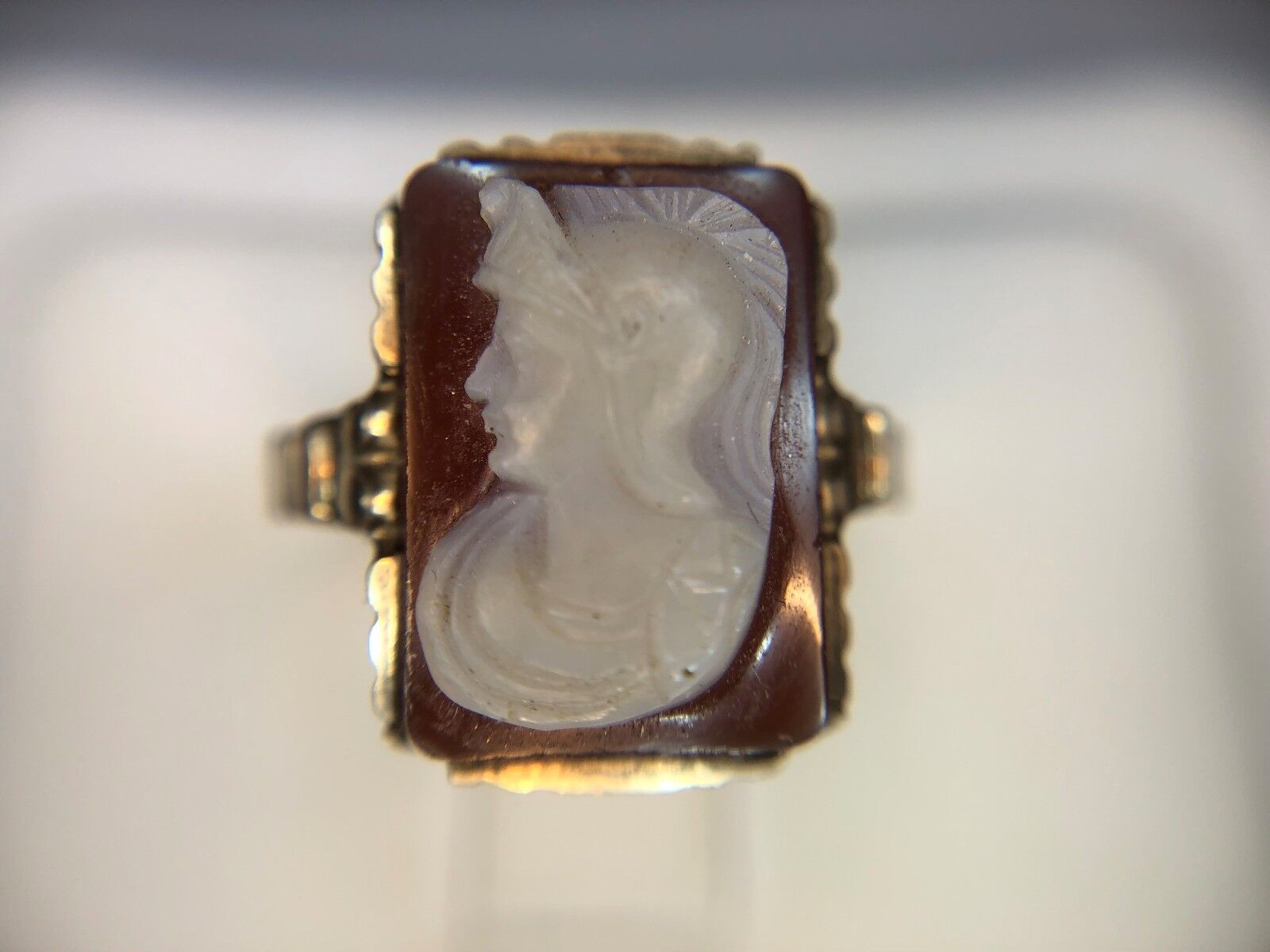 Vintage Art Deco 10k Yellow Gold Greek Soldier Red Cameo Small Cocktail Ring