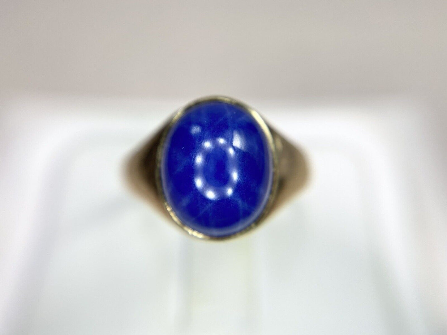 Vintage 10k Yellow Gold Oval Blue Lindy Star Sapphire Bezel Set Solitaire Ring